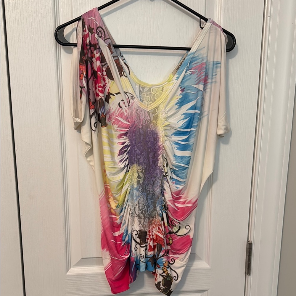 Arden B. Women’s Small Boho Floral Graphic Women's Top in Multicolor